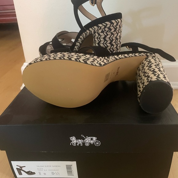 COACH Talina platform sandals. - Picture 3 of 3